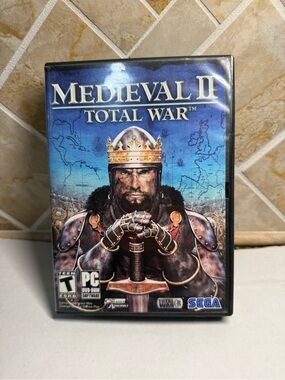 Medieval II Total War PC DVD-ROM 2006 SEGA Complete 3 Discs Soundtrack Manual.